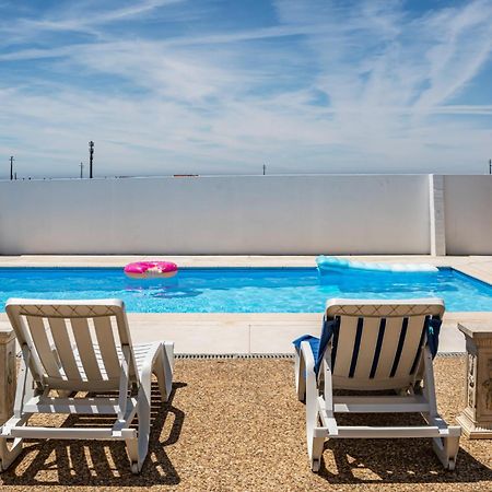 شقة Wake Up With The Sea Breeze- House With Pool Ap1 لافرا المظهر الخارجي الصورة